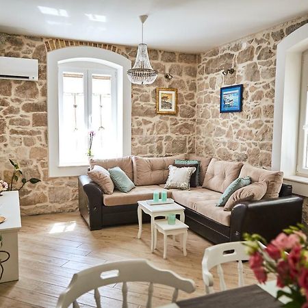 Apartment Vintage Kastela Luaran gambar